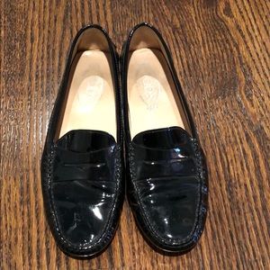 Tod’s patent driving shoes loafers moccasin 39